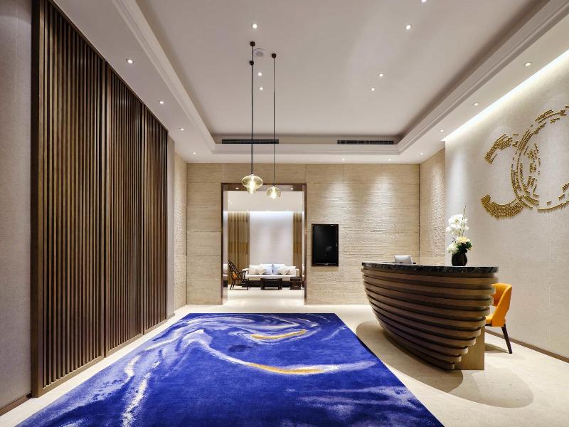 The Qube Hotel Shanghai Sanjiagang image
