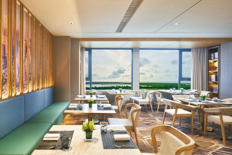The Qube Hotel Shanghai Sanjiagang image