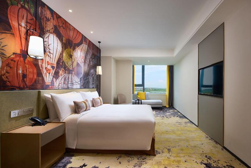The Qube Hotel Shanghai Sanjiagang image