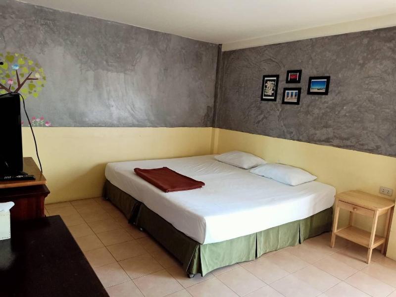 Phunyanuch Hotel image