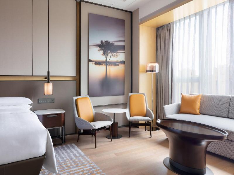 Sheraton Shanghai Fengxian image