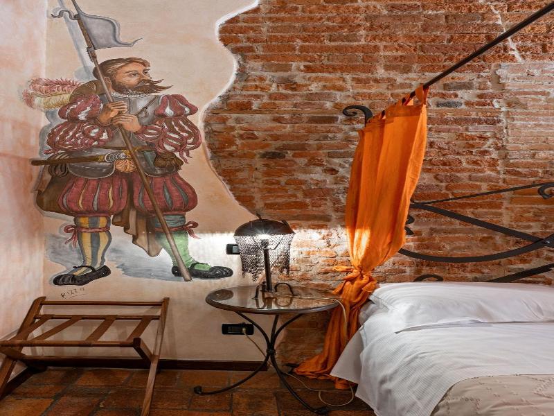 Antica Corte Dei Principi image