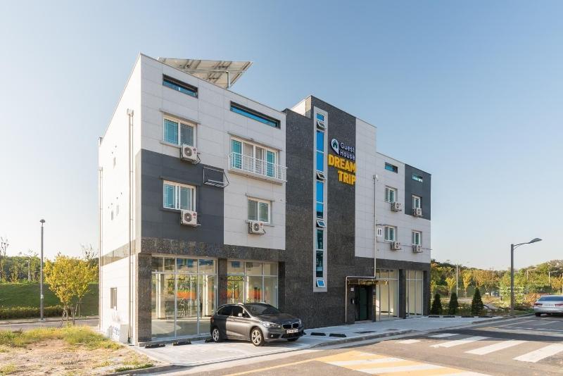 Incheon Airport Dreamtrip Guesthouse