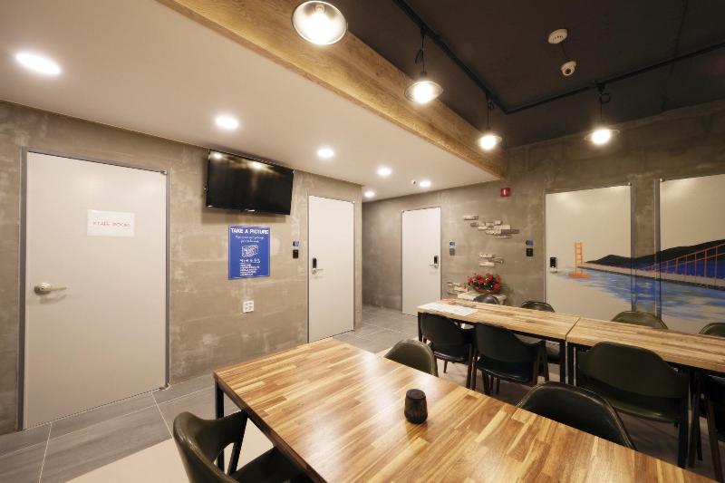 K Guesthouse Seomyeon 1 image