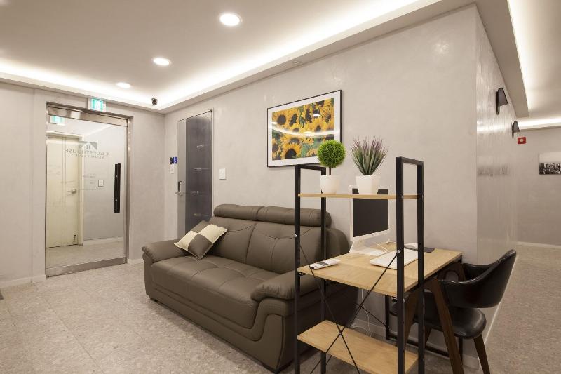 K Guesthouse Seomyeon 1 image