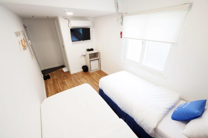 K Guesthouse Seomyeon 1 image