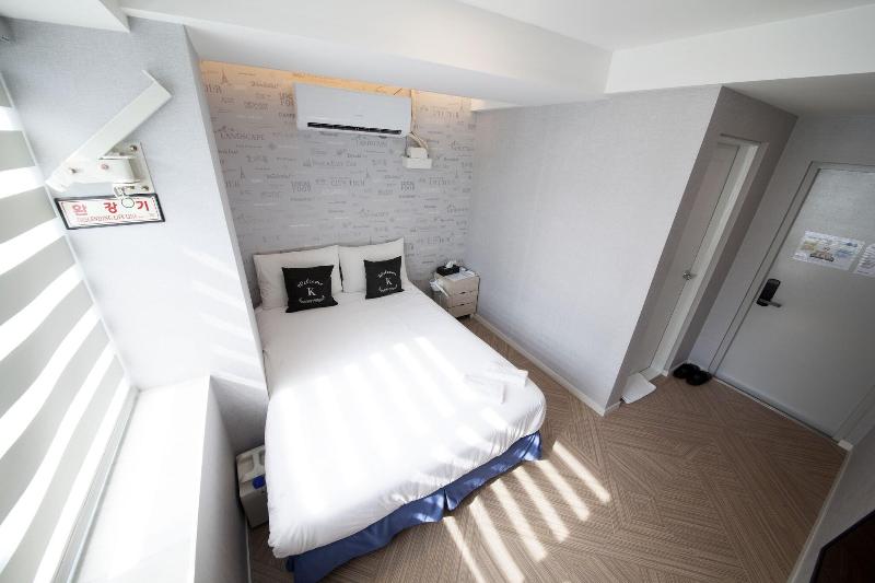 K Guesthouse Seomyeon 1 image