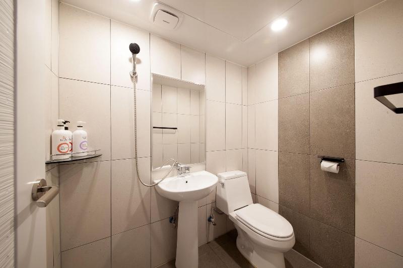 K Guesthouse Seomyeon 1 image