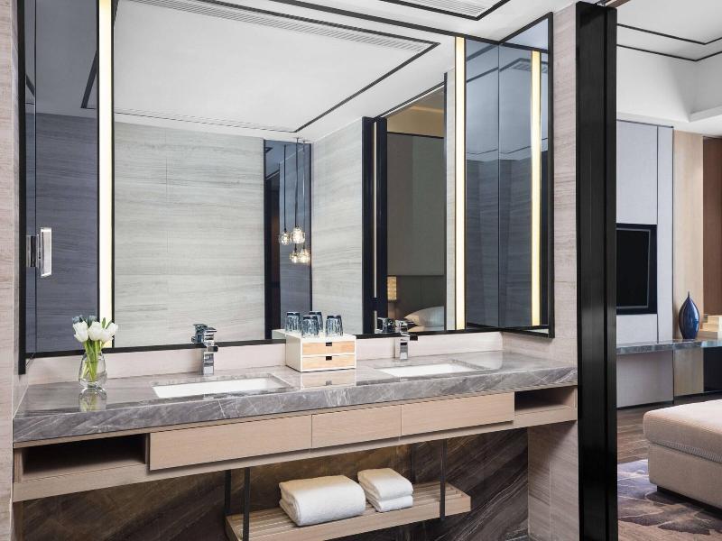 Marriott Nanjing South Hotel image