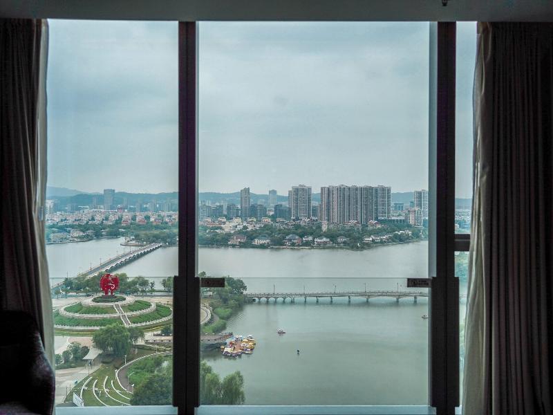 Marriott Nanjing South Hotel image