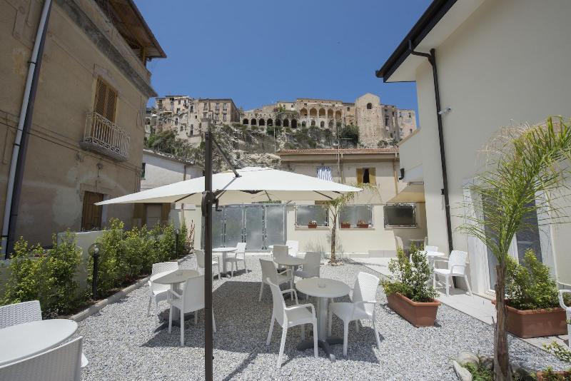 Residenza Porta Romana image