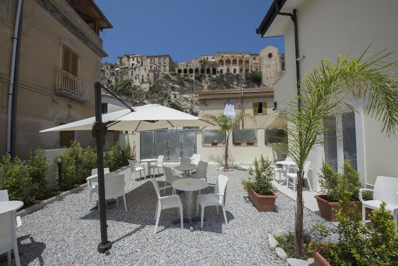Residenza Porta Romana image