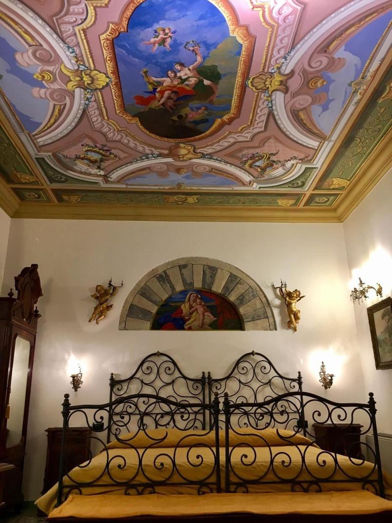 Old Taverna Sorrentina image