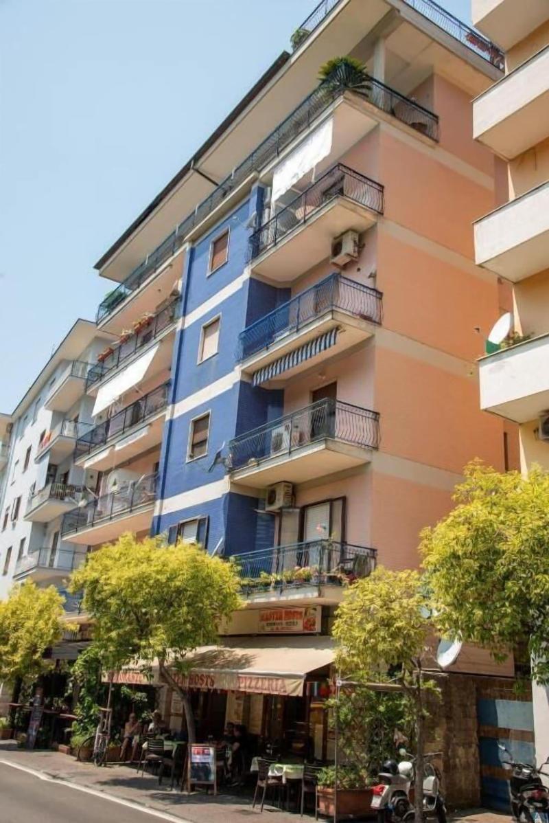 Cioffi Sorrento Rooms image