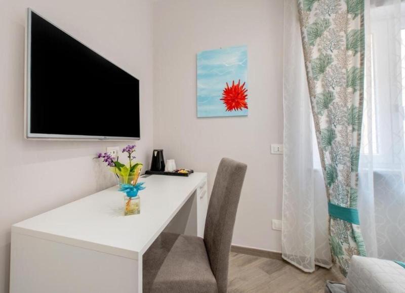 Cioffi Sorrento Rooms image