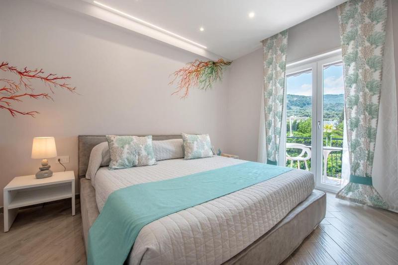 Cioffi Sorrento Rooms image