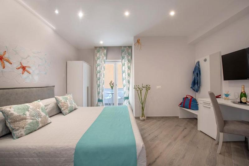 Cioffi Sorrento Rooms image
