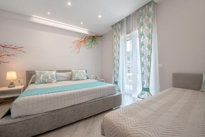Cioffi Sorrento Rooms image