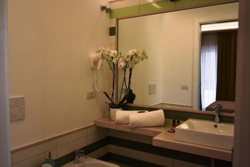 Melody Sorrento Suites image
