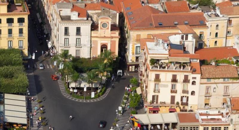 La Casa Dell Orologio image