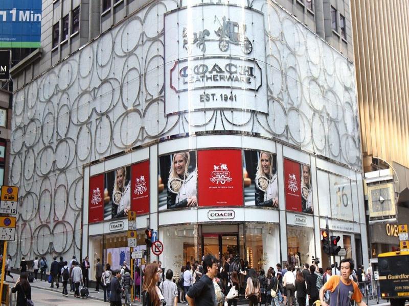 Rich Hotel image