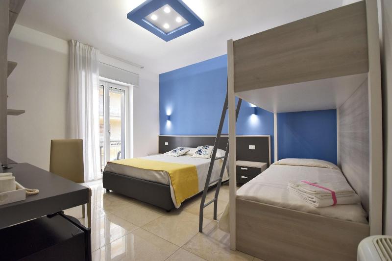 Ventidimaregallipoli image