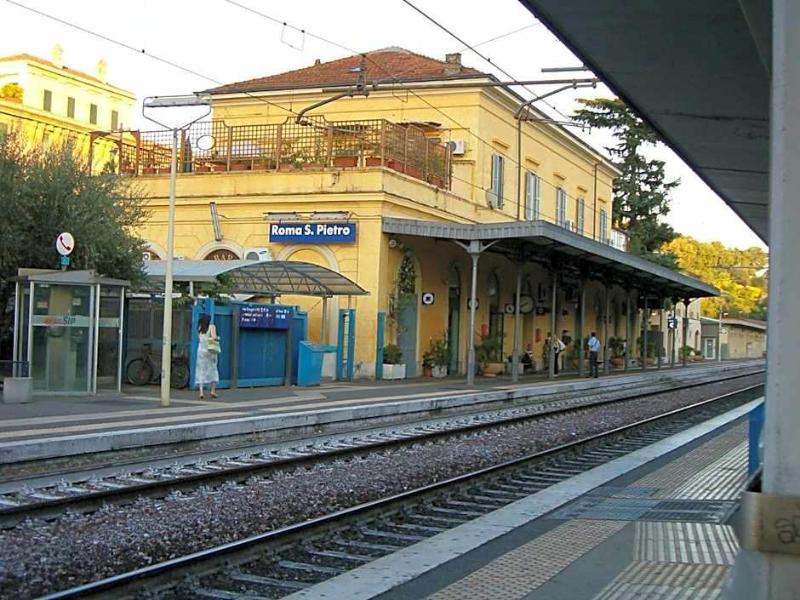 Ng Guest House Roma San Pietro image