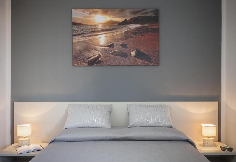 Ajana Rooms image