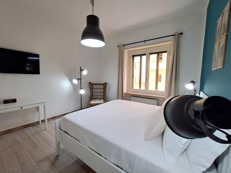 Ajana Rooms image