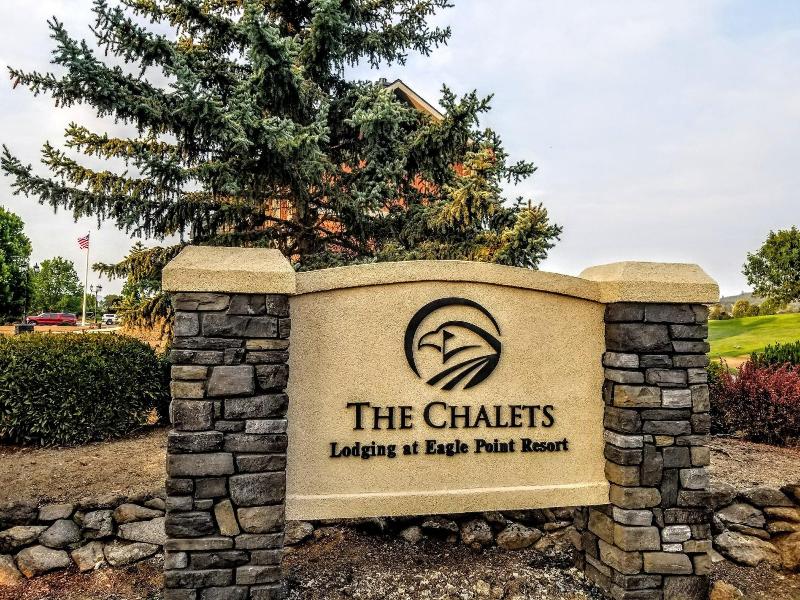 Resort At Eagle Point image