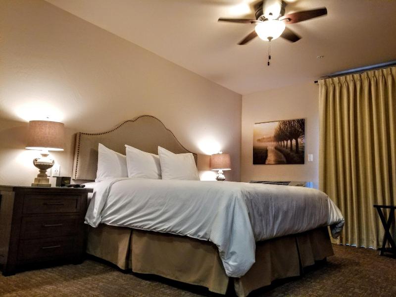 Resort At Eagle Point image