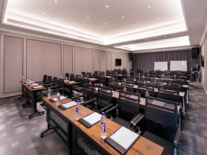 Mercure Hohhot Downtown image