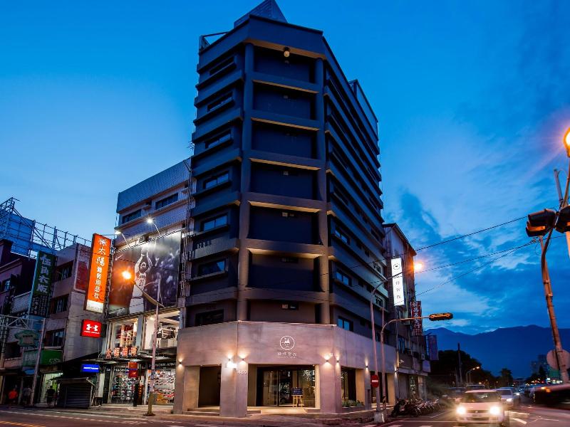 Wountain Hotel image