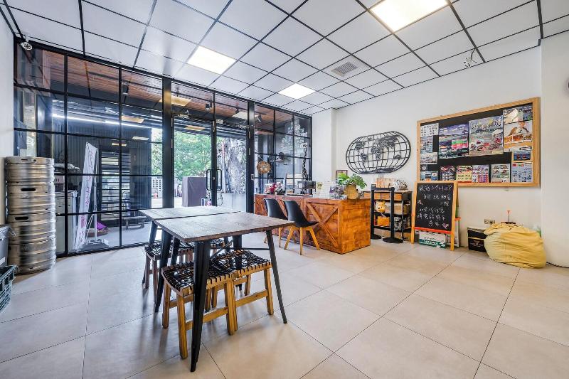Mh48 Hotel image