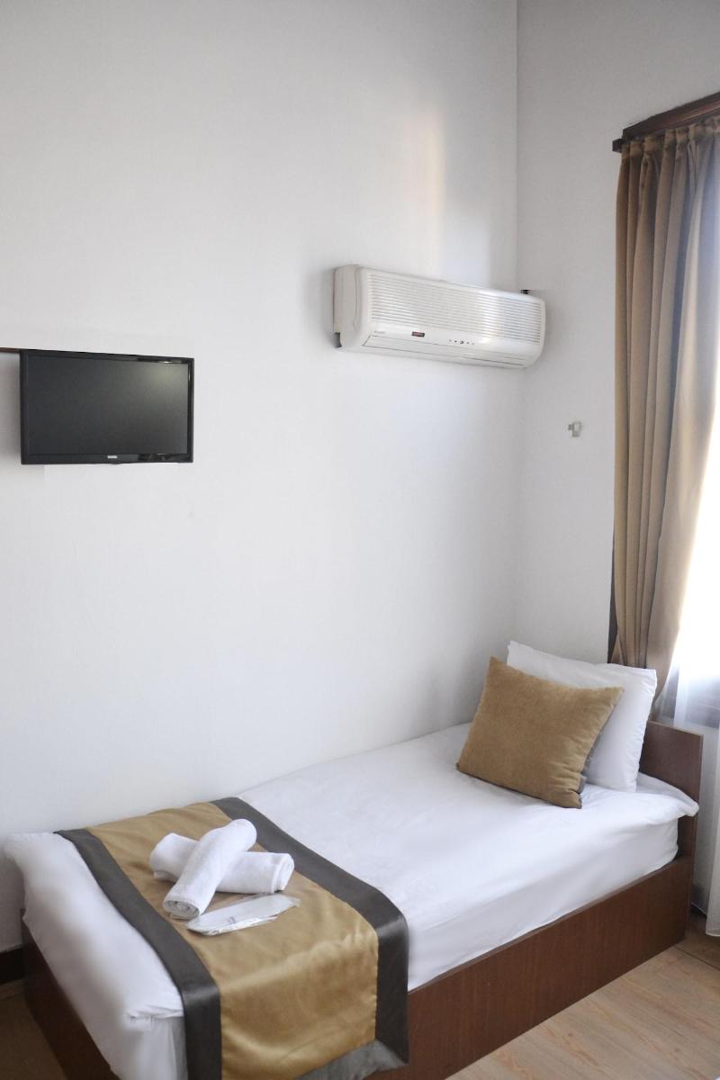 Konak Hotel Kaleici image