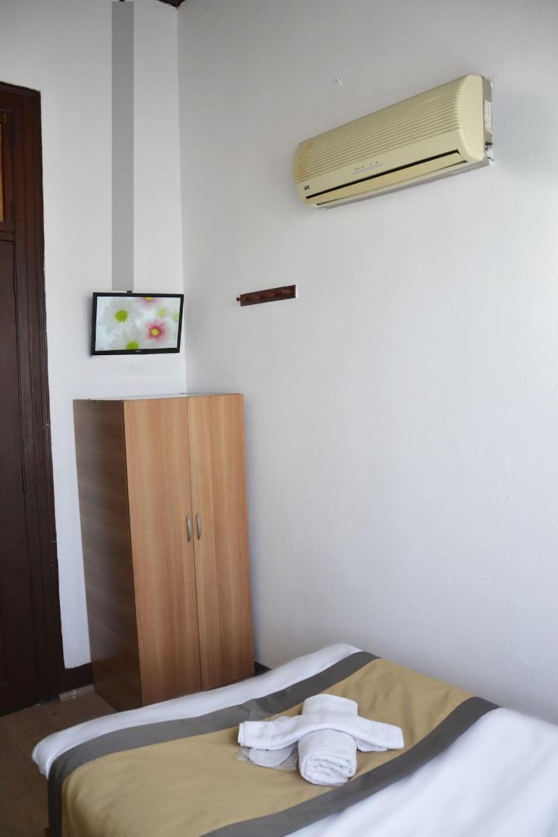 Konak Hotel Kaleici image