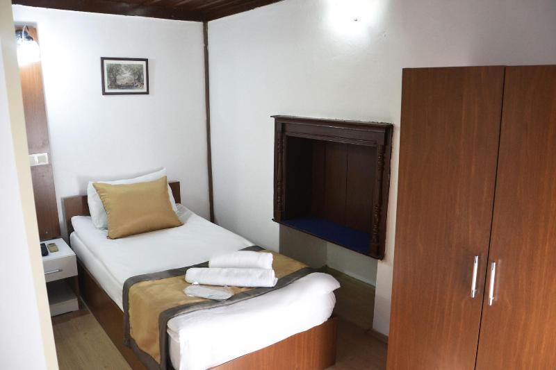 Konak Hotel Kaleici image