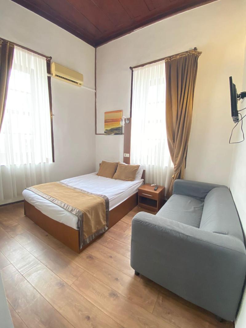 Konak Hotel Kaleici image