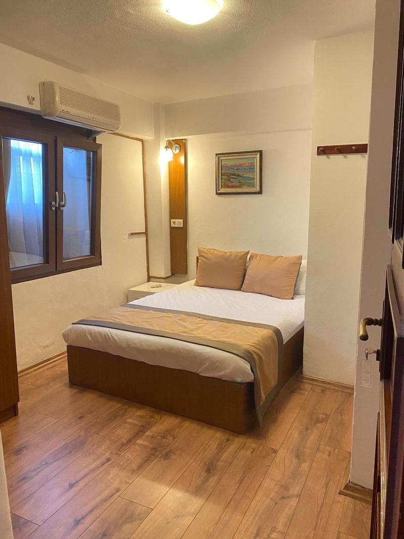 Konak Hotel Kaleici image