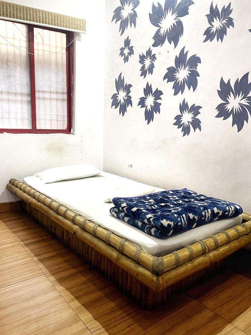 Shri Guest House image