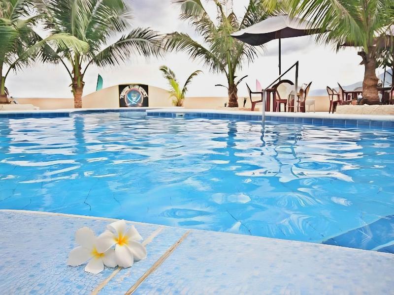 Treasure Island Resort — photo 4
