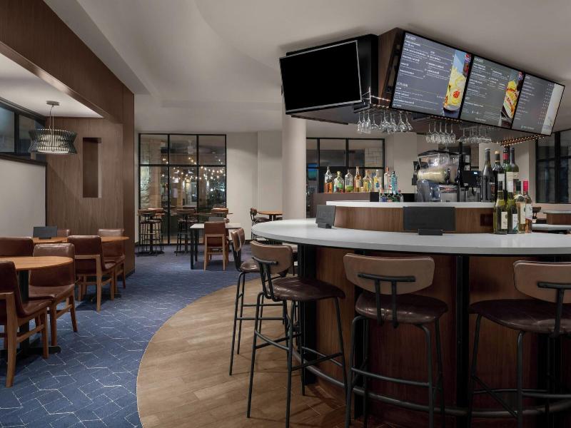 Courtyard By Marriott San Antonio Six Flags At The image