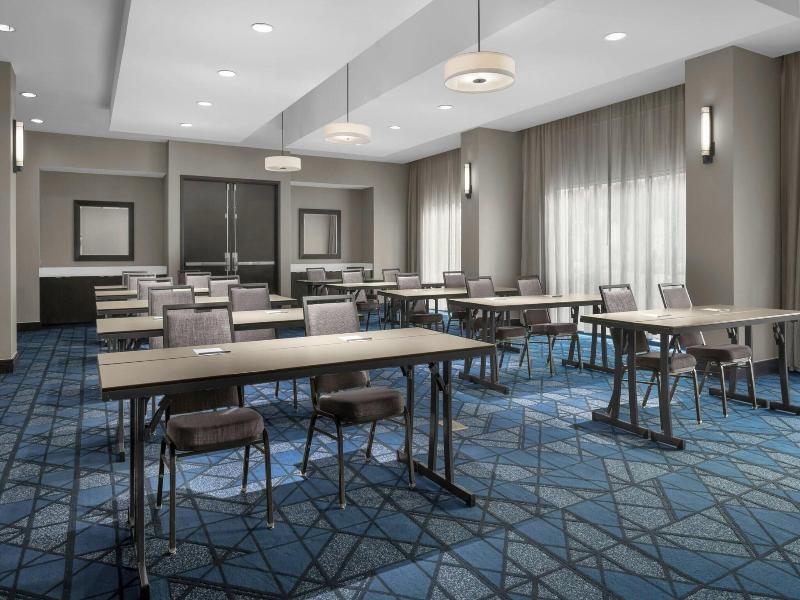 Courtyard By Marriott San Antonio Six Flags At The image