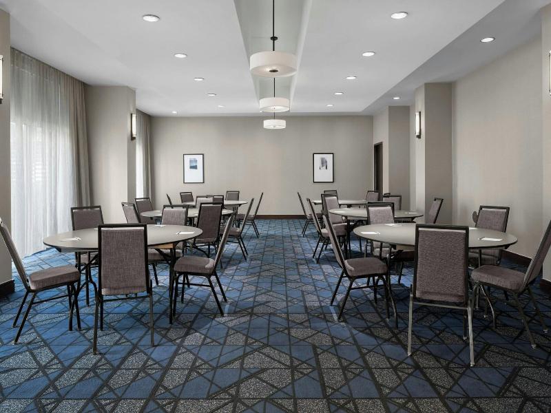 Courtyard By Marriott San Antonio Six Flags At The image