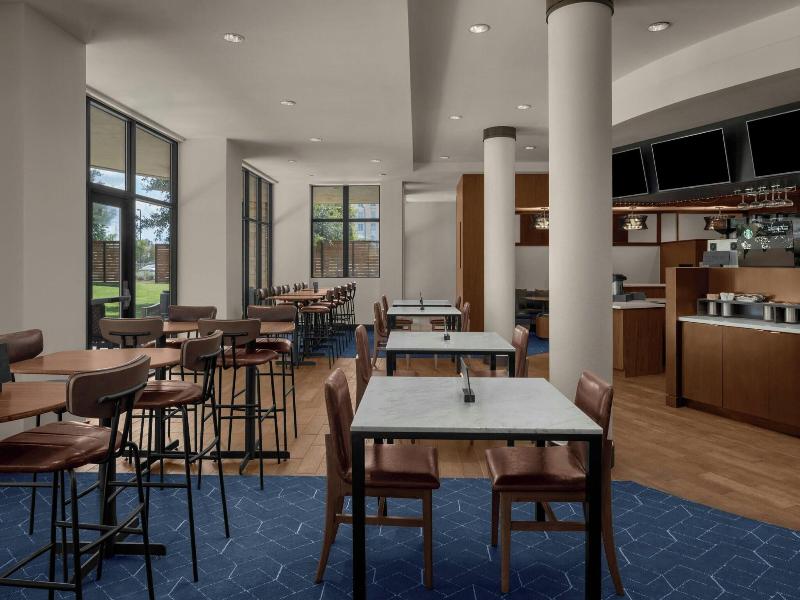 Courtyard By Marriott San Antonio Six Flags At The image