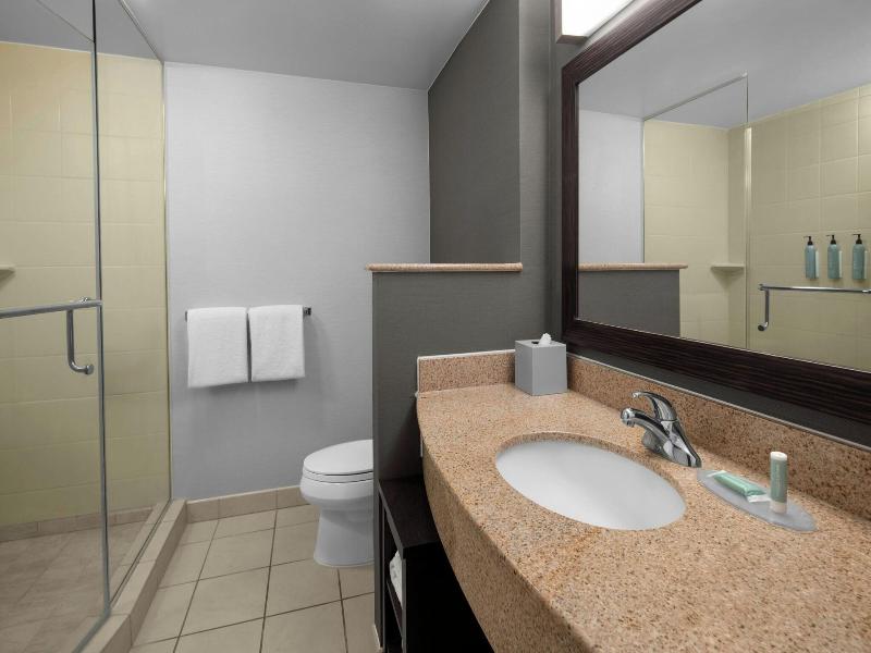 Courtyard By Marriott San Antonio Six Flags At The image