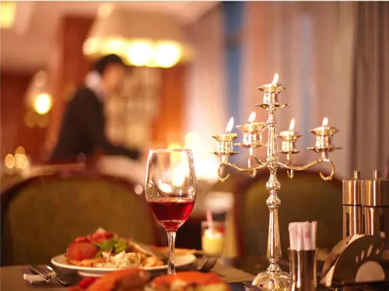 Grand New Century Hotel Hangzhou Sumtime image