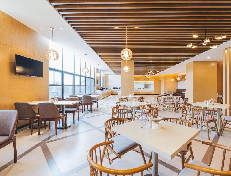 Atour S Netease Binjiang Yanxuan Hotel Hangzhou image