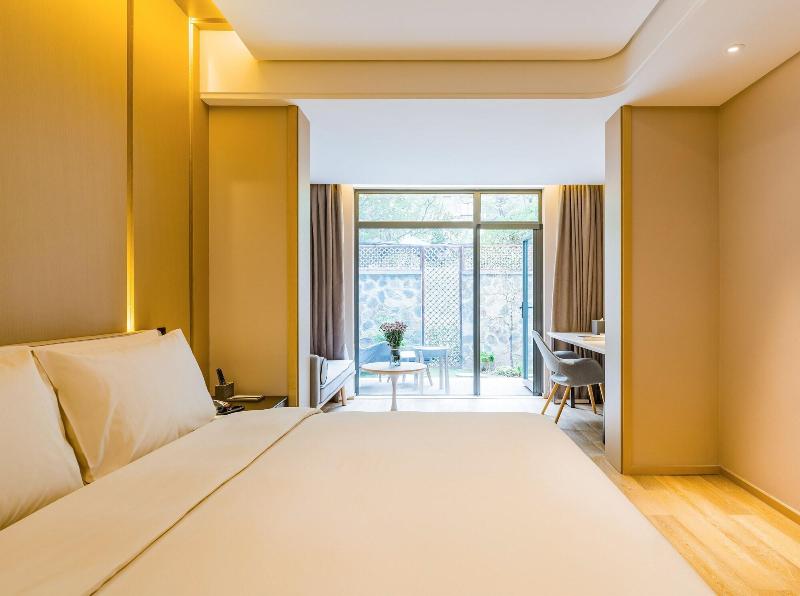 Atour S Netease Binjiang Yanxuan Hotel Hangzhou image