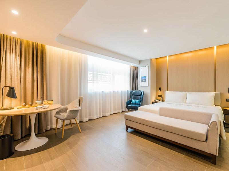 Atour S Netease Binjiang Yanxuan Hotel Hangzhou image